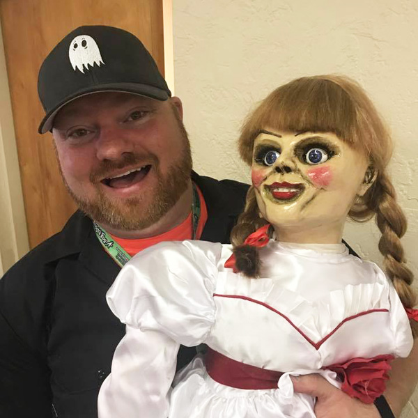 johnny-bronto-hauntscene-with-annabelle-doll